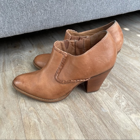 Jack Rogers Tan Cognac Oak Kyle Leather Booties - Picture 2 of 7